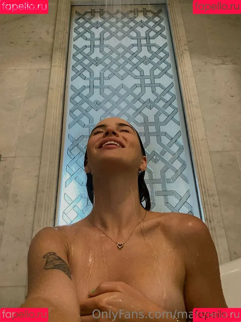 Maryana Ro Onlyfans Photo Gallery 