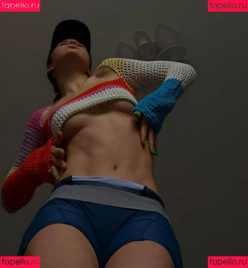 Maryana Ro Onlyfans Photo Gallery 