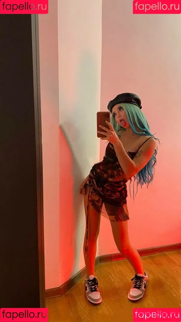 Maryana Ro Onlyfans Photo Gallery 