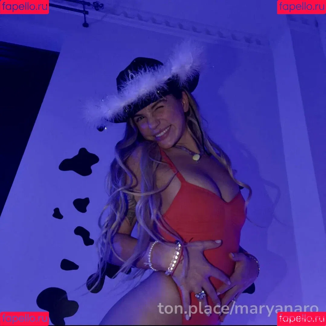Maryana Ro Onlyfans Photo Gallery 