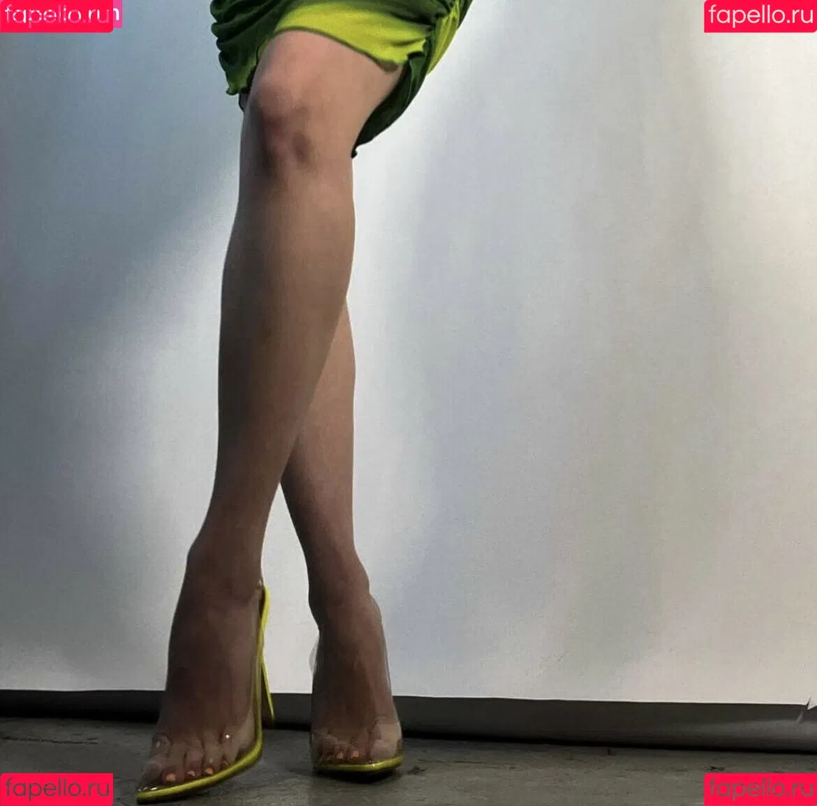 Maryana Ro Onlyfans Photo Gallery 