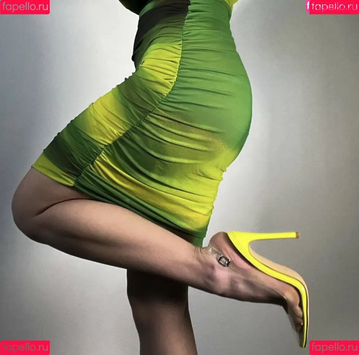 Maryana Ro Onlyfans Photo Gallery 