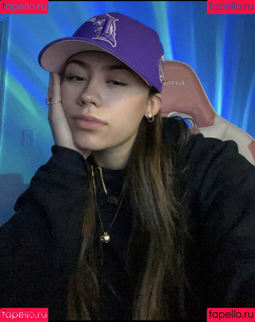 Yamiflex Onlyfans Photo Gallery 