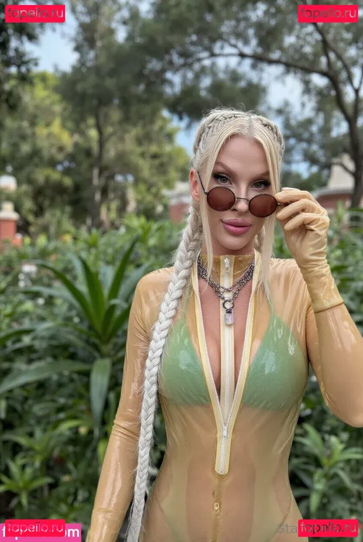 missquartz Onlyfans Photo Gallery 