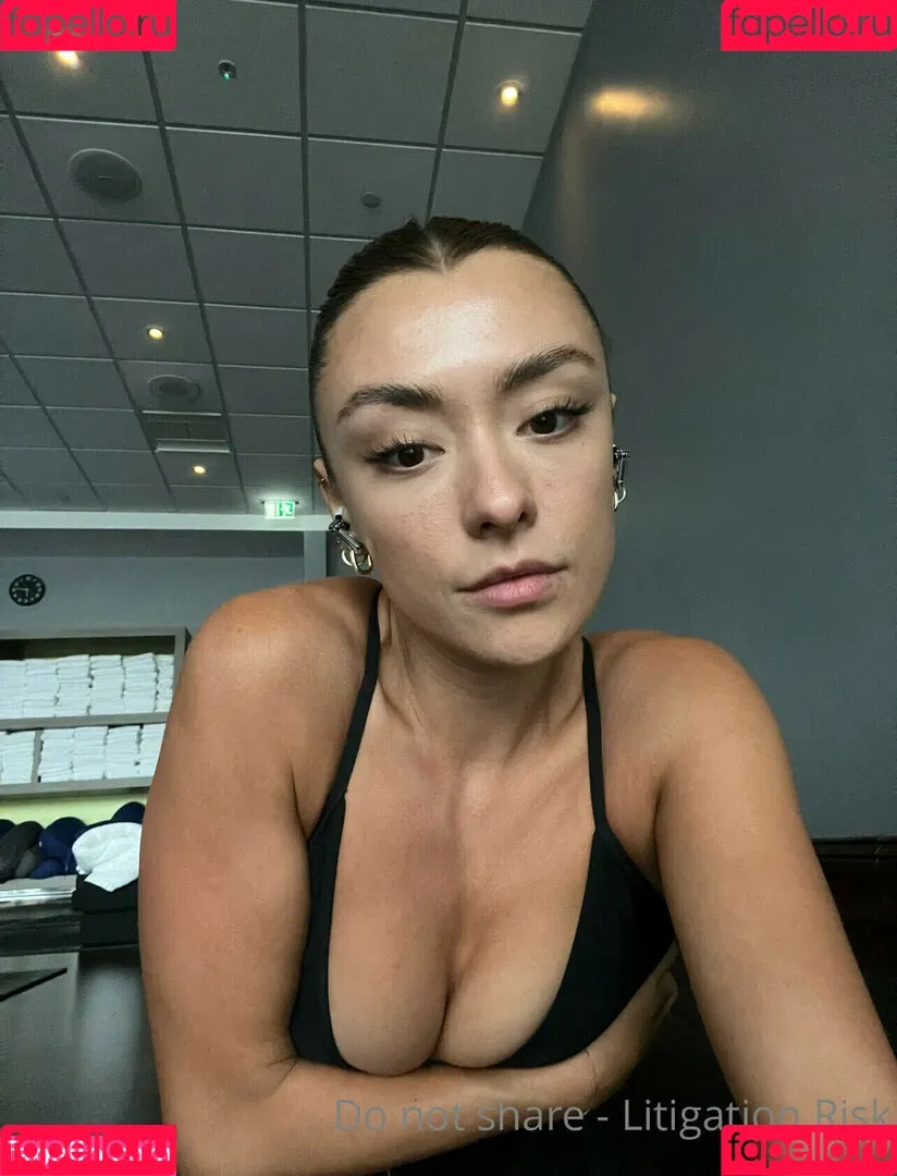 Eurasian1994 Onlyfans Photo Gallery 