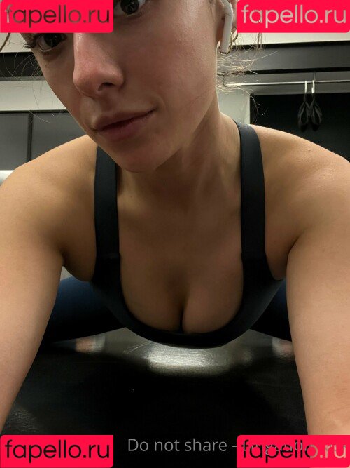 Eurasian1994 Onlyfans Photo Gallery 