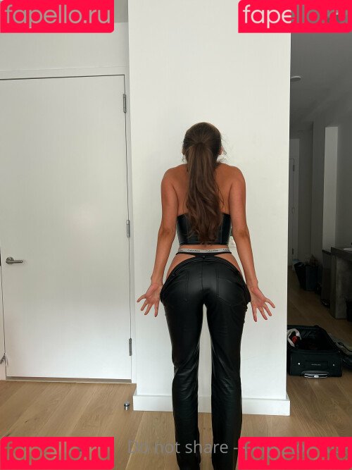 Eurasian1994 Onlyfans Photo Gallery 