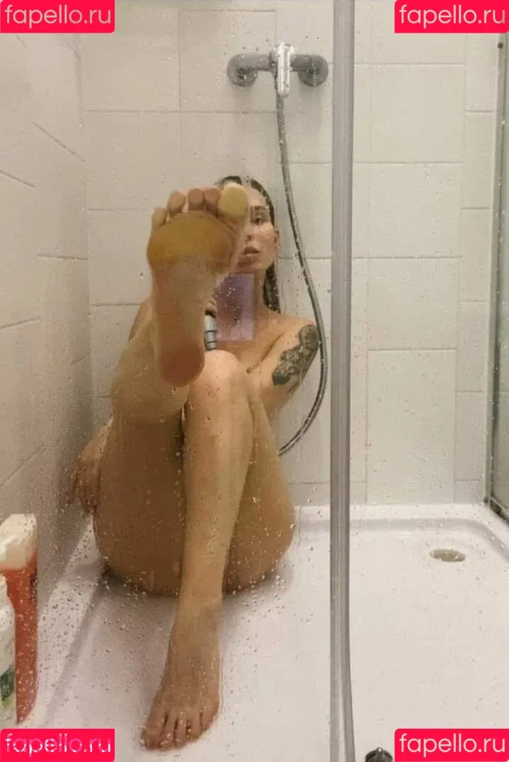 Sorabi Onlyfans Photo Gallery 