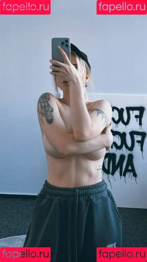 Sorabi Onlyfans Photo Gallery 