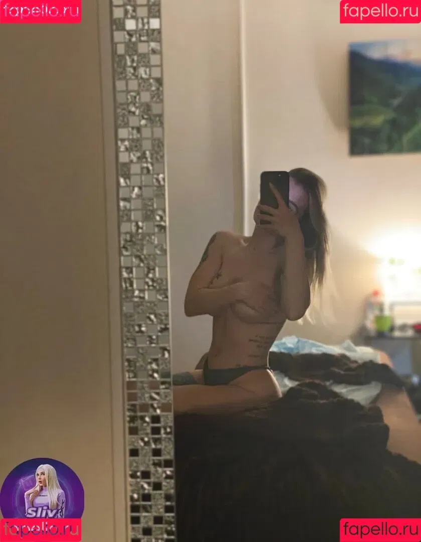Sorabi Onlyfans Photo Gallery 