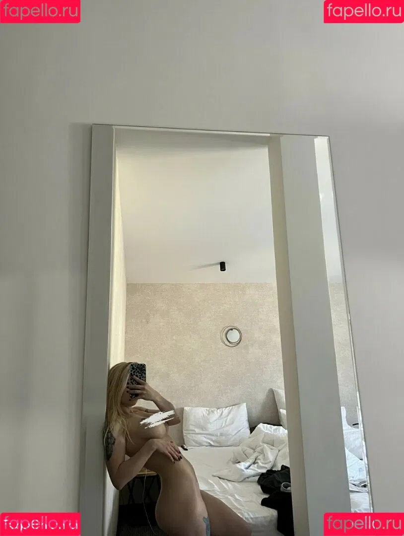 Sorabi Onlyfans Photo Gallery 