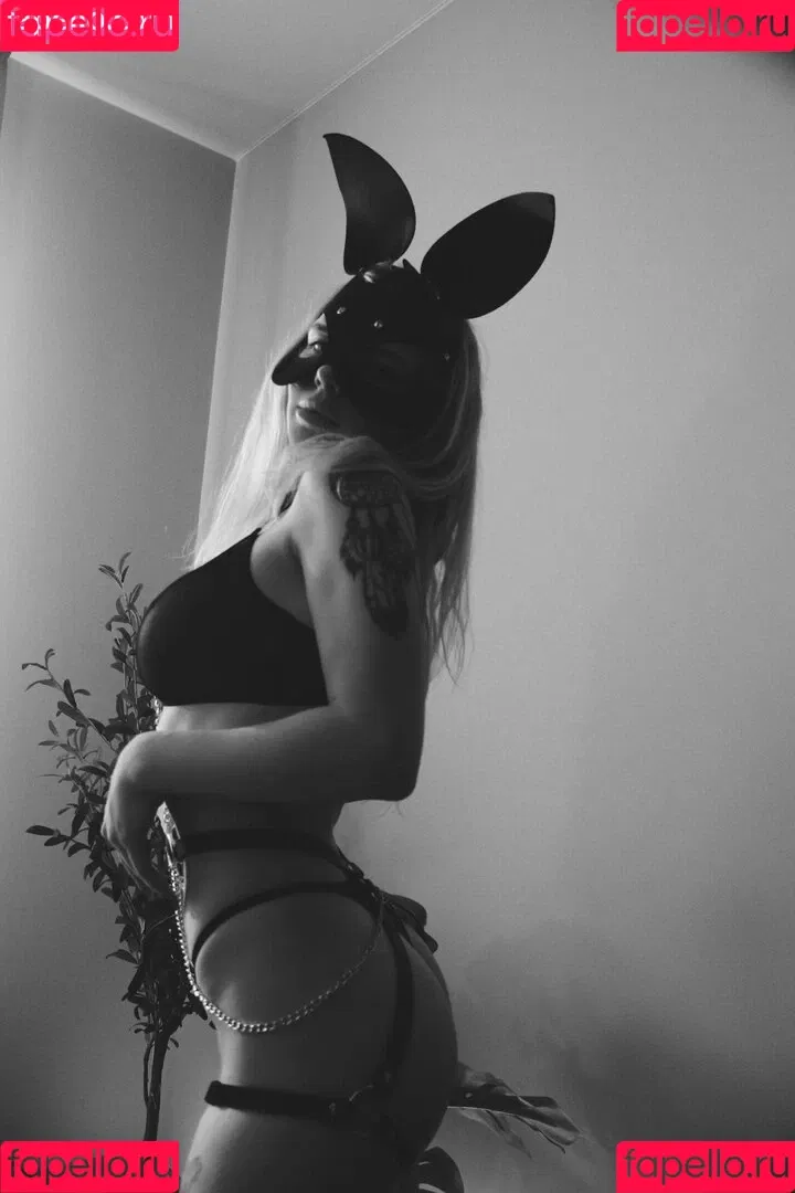 Sorabi Onlyfans Photo Gallery 