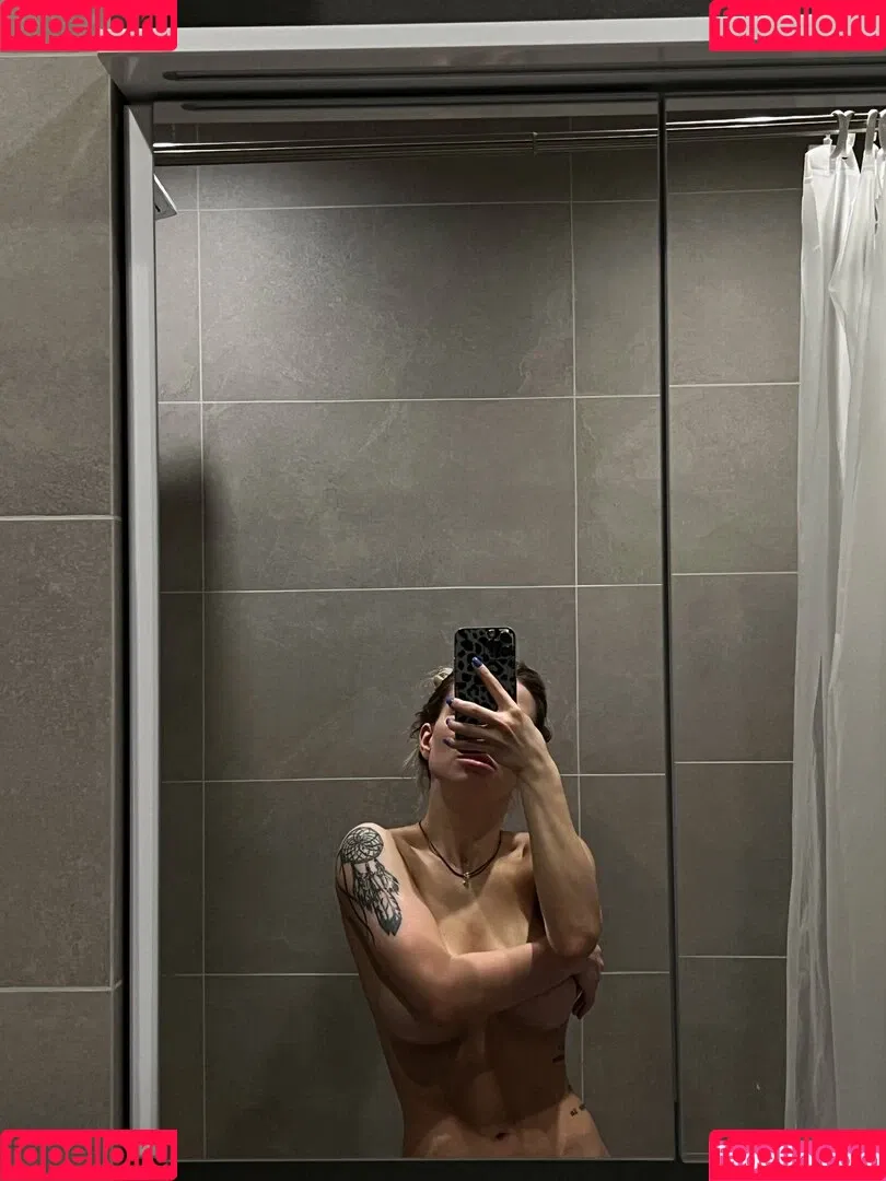 Sorabi Onlyfans Photo Gallery 