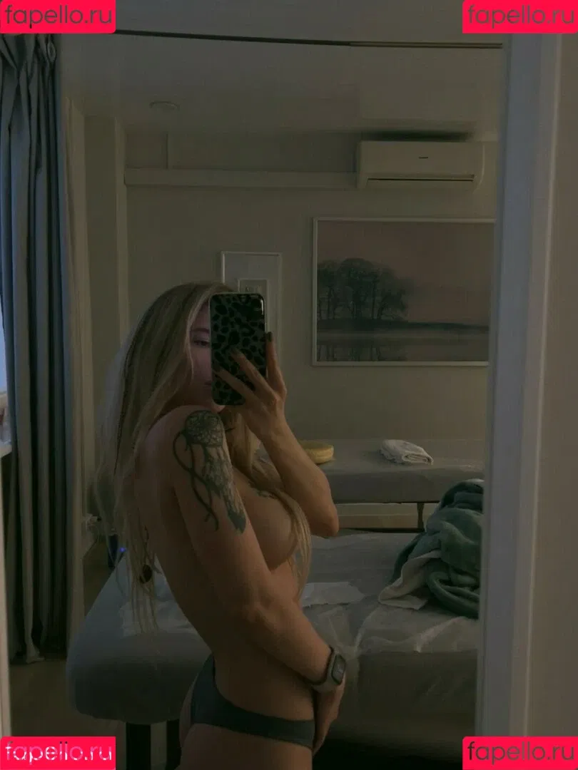 Sorabi Onlyfans Photo Gallery 