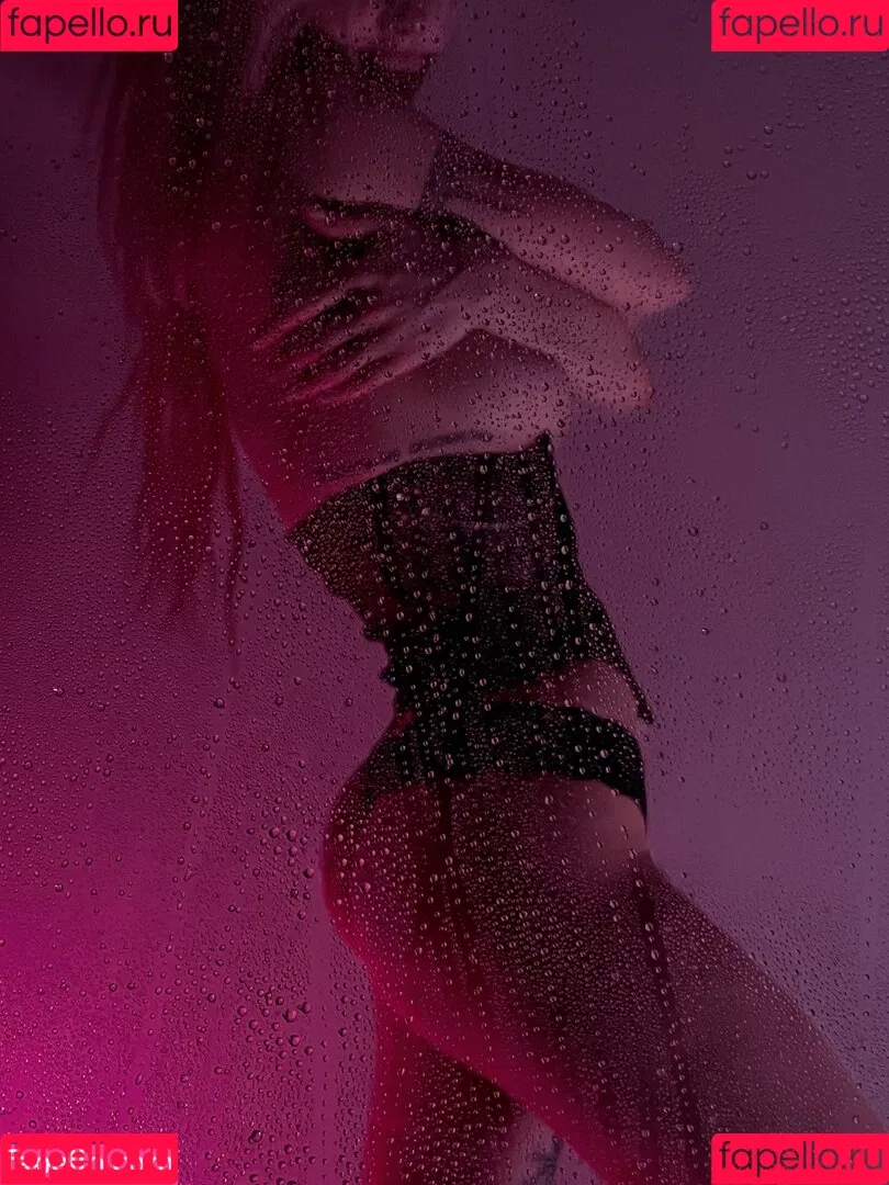 Sorabi Onlyfans Photo Gallery 