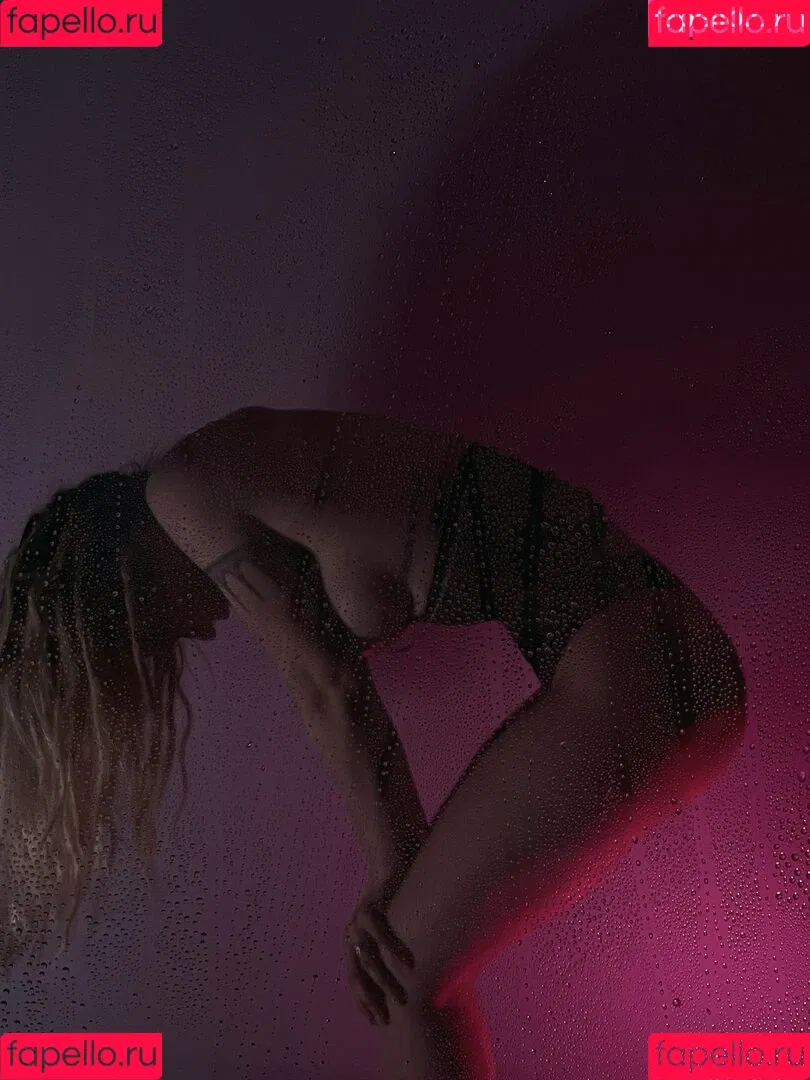 Sorabi Onlyfans Photo Gallery 