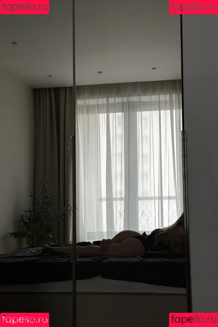 Sorabi Onlyfans Photo Gallery 
