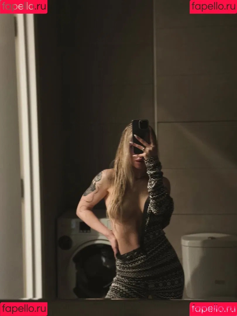 Sorabi Onlyfans Photo Gallery 