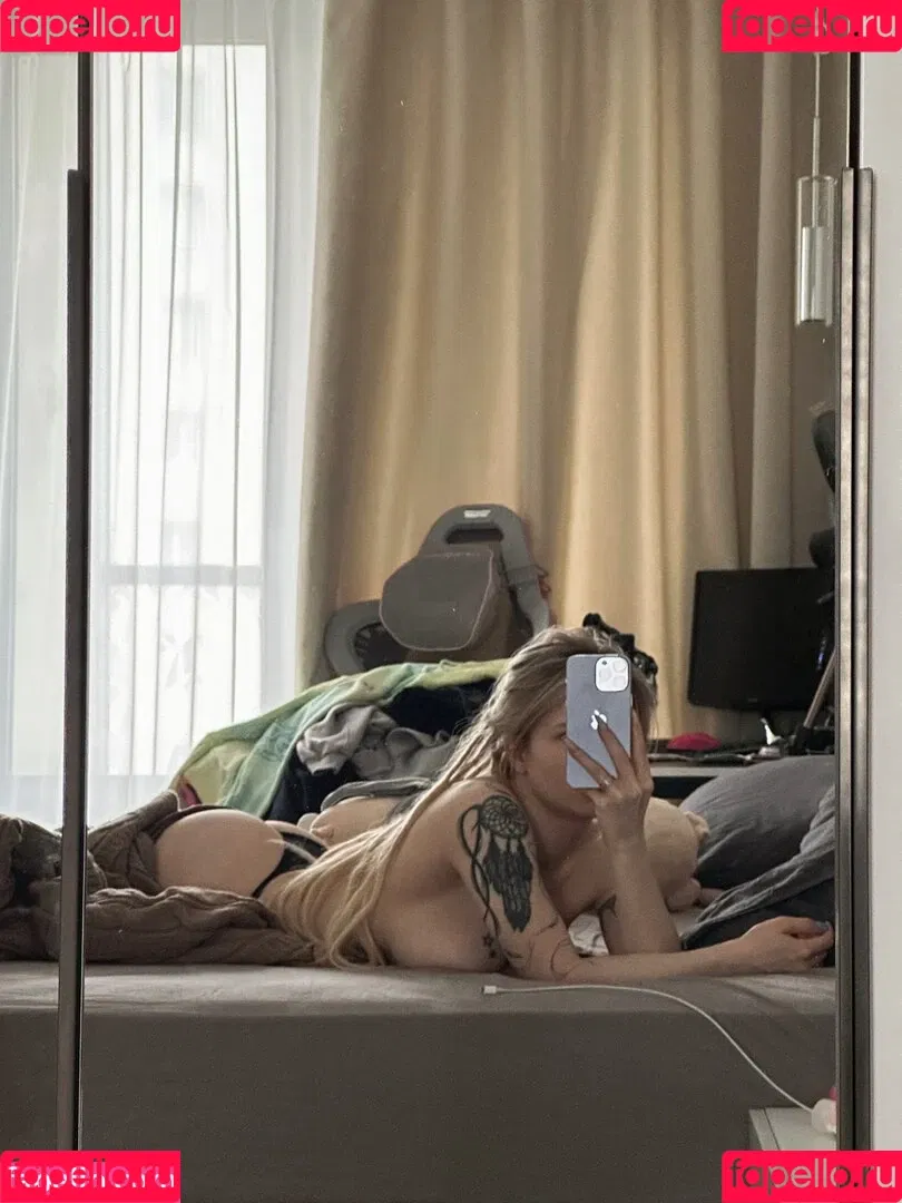 Sorabi Onlyfans Photo Gallery 