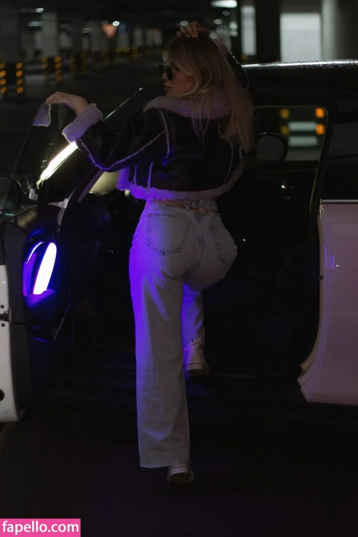 Sorabi Onlyfans Photo Gallery 