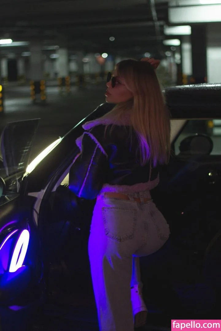 Sorabi Onlyfans Photo Gallery 