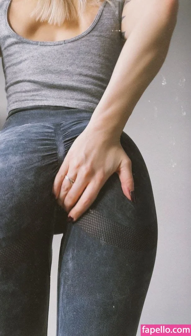 Sorabi Onlyfans Photo Gallery 