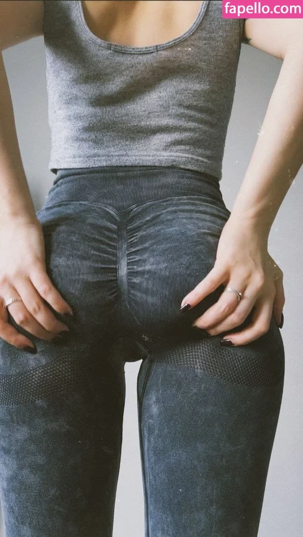 Sorabi Onlyfans Photo Gallery 