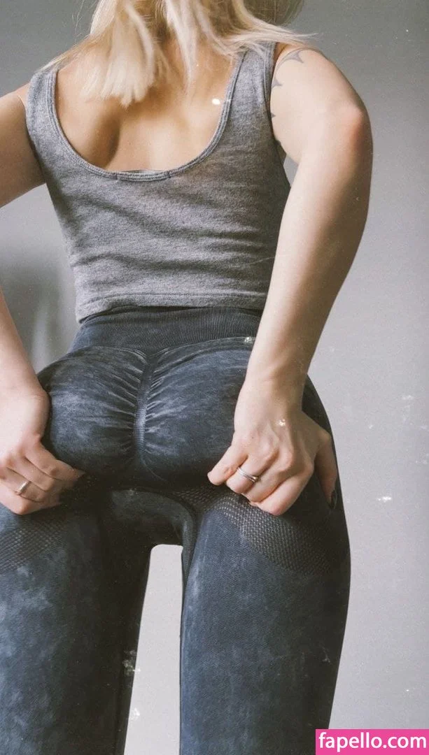 Sorabi Onlyfans Photo Gallery 