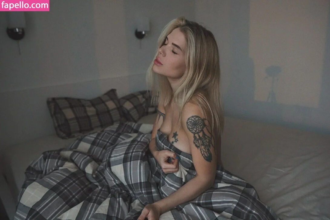 Sorabi Onlyfans Photo Gallery 