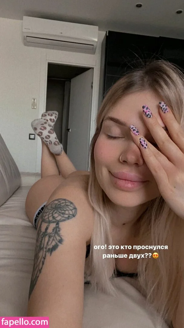 Sorabi Onlyfans Photo Gallery 