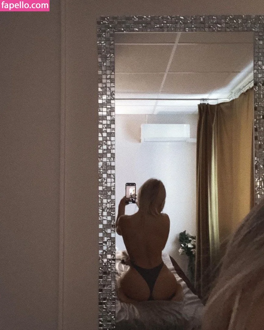 Sorabi Onlyfans Photo Gallery 