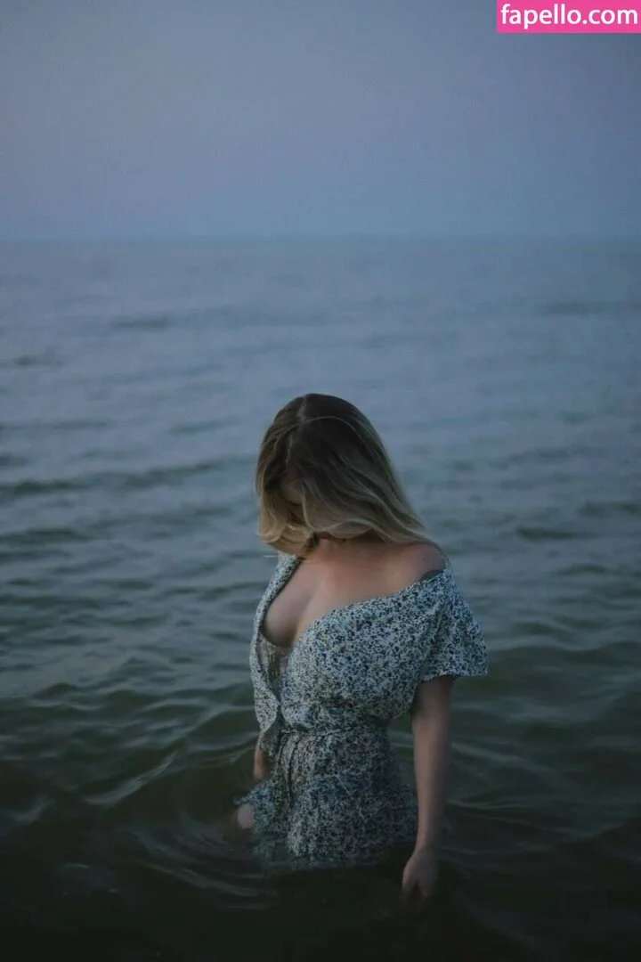 Sorabi Onlyfans Photo Gallery 