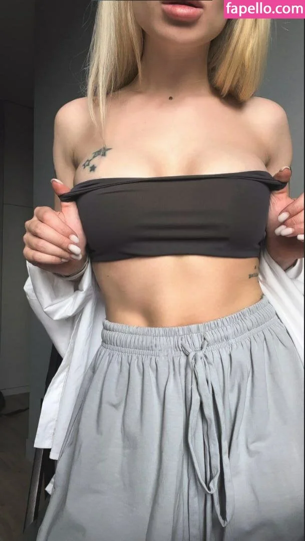 Sorabi Onlyfans Photo Gallery 