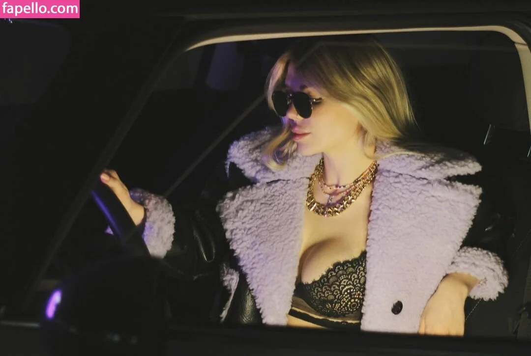 Sorabi Onlyfans Photo Gallery 