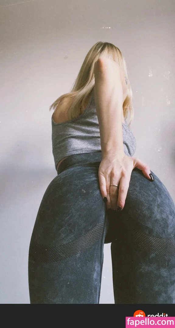 Sorabi Onlyfans Photo Gallery 