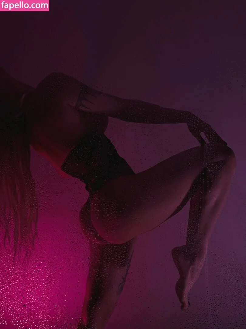 Sorabi Onlyfans Photo Gallery 