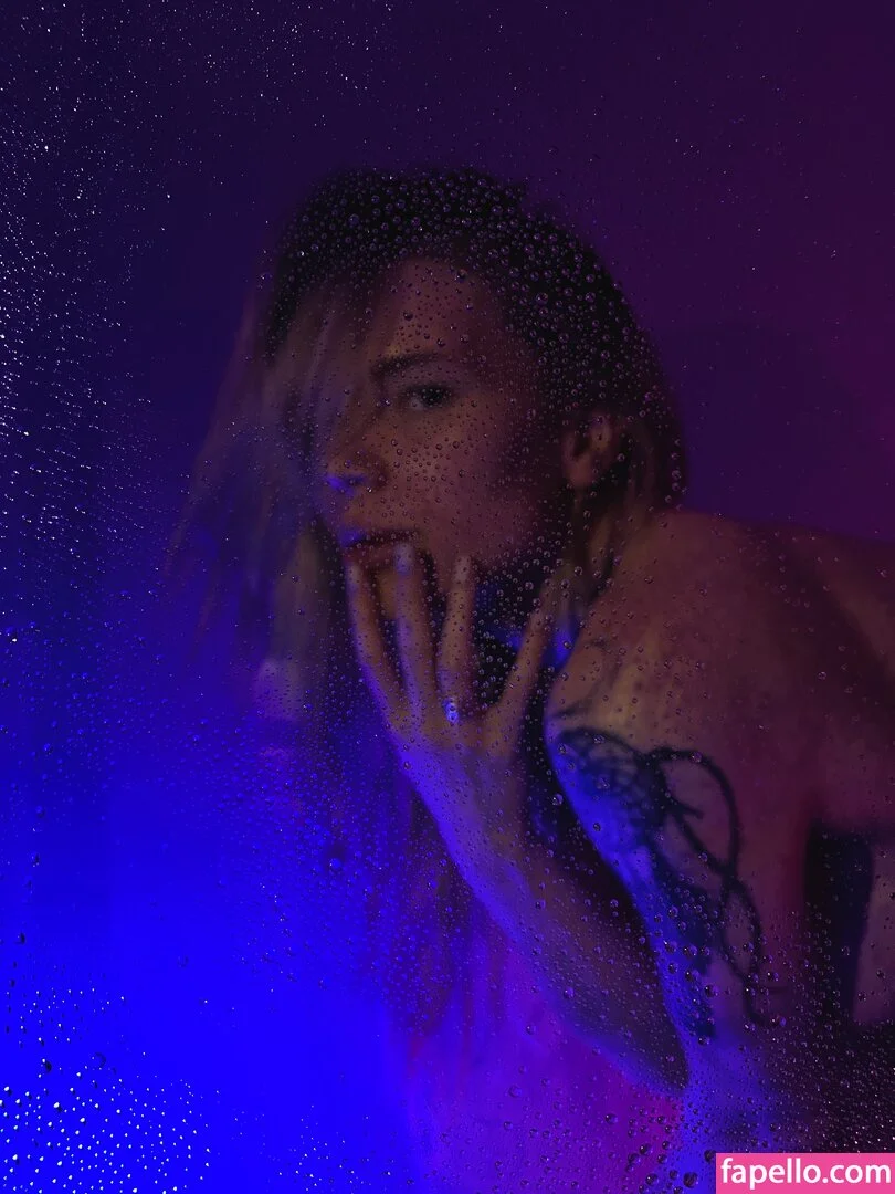 Sorabi Onlyfans Photo Gallery 