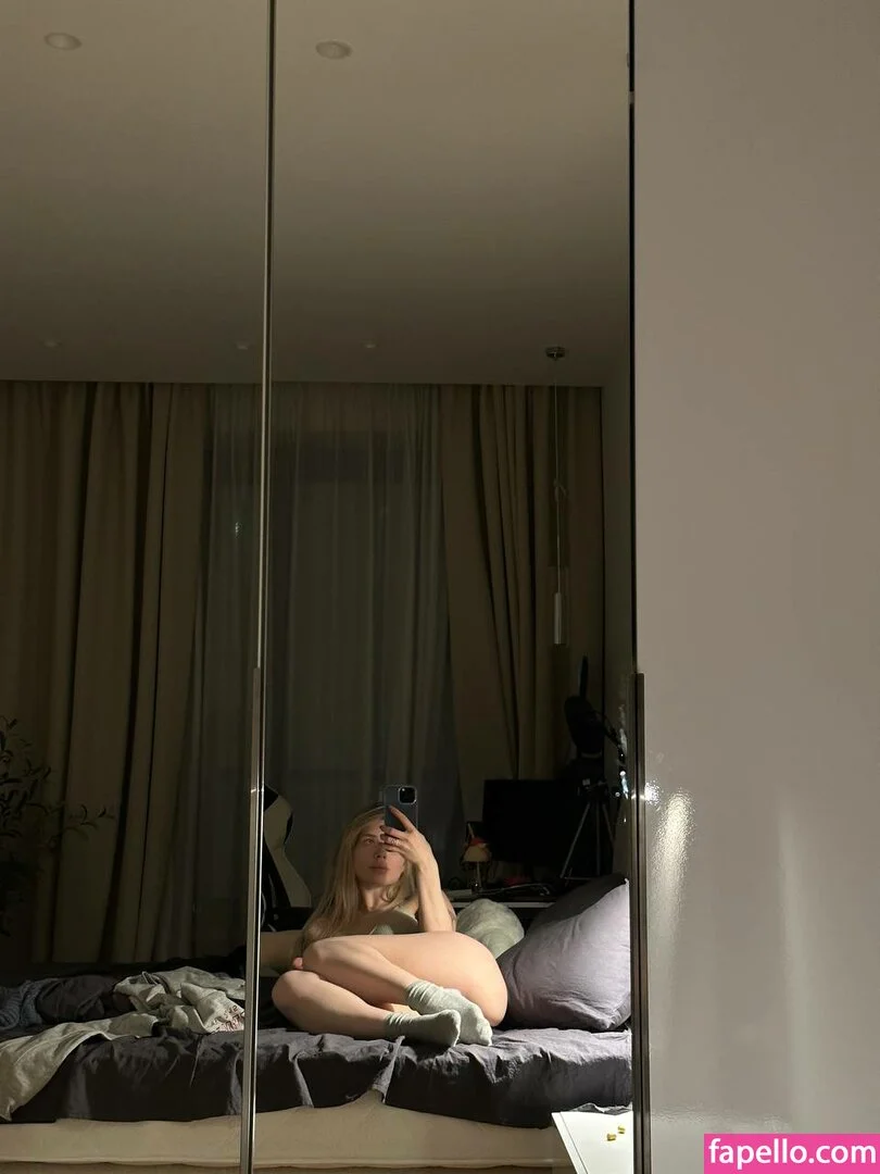 Sorabi Onlyfans Photo Gallery 