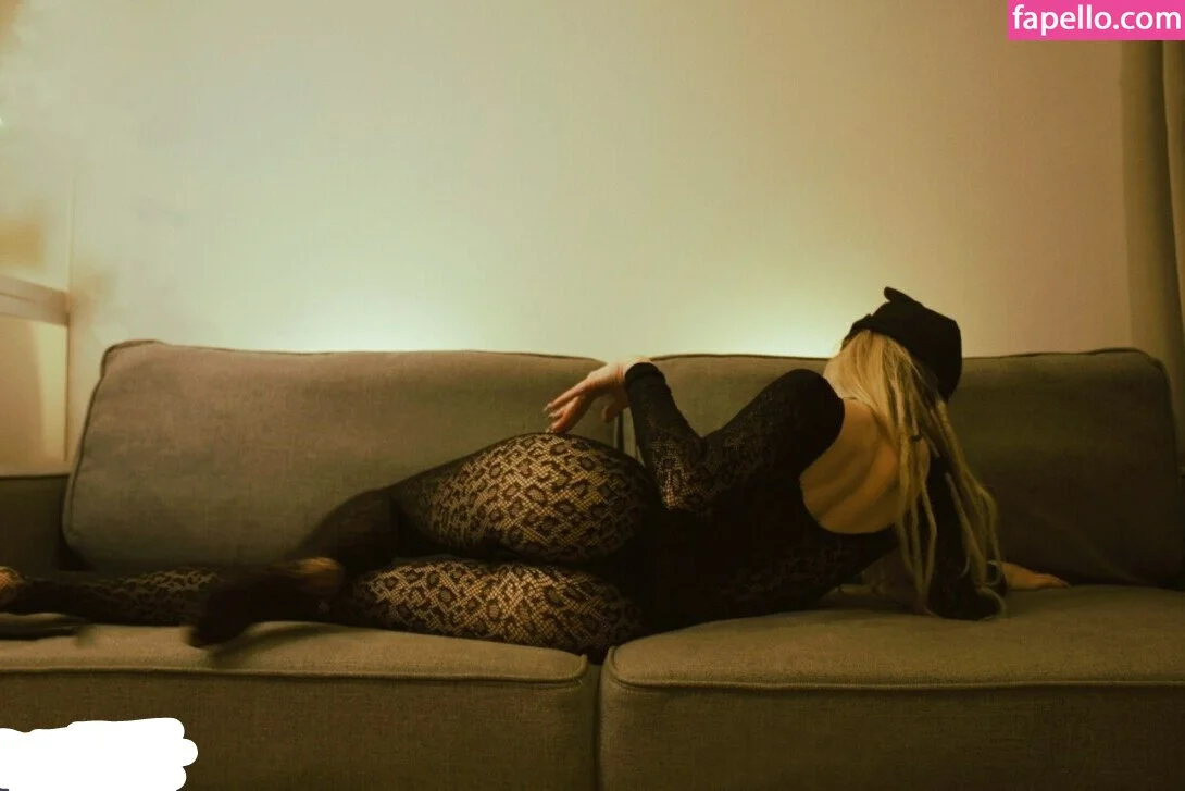 Sorabi Onlyfans Photo Gallery 