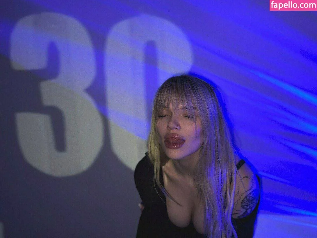 Sorabi Onlyfans Photo Gallery 