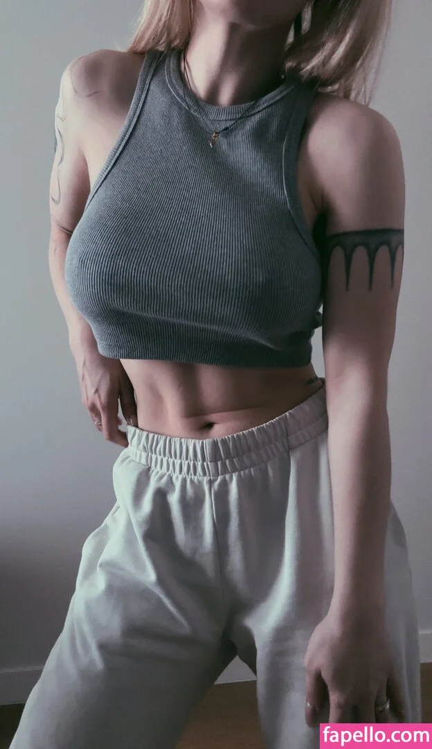 Sorabi Onlyfans Photo Gallery 