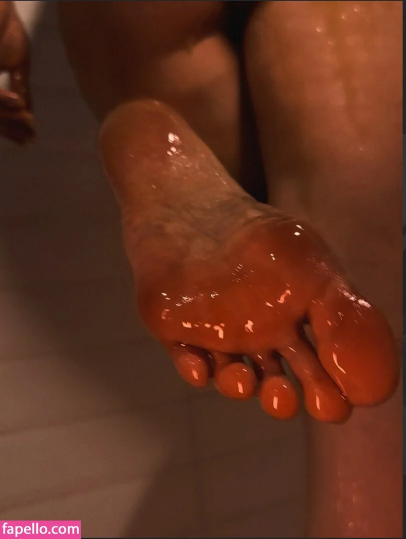 Sorabi Onlyfans Photo Gallery 