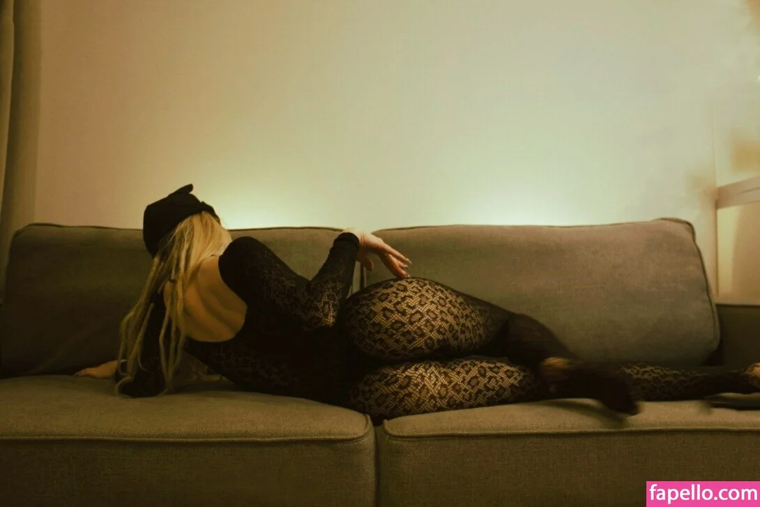 Sorabi Onlyfans Photo Gallery 