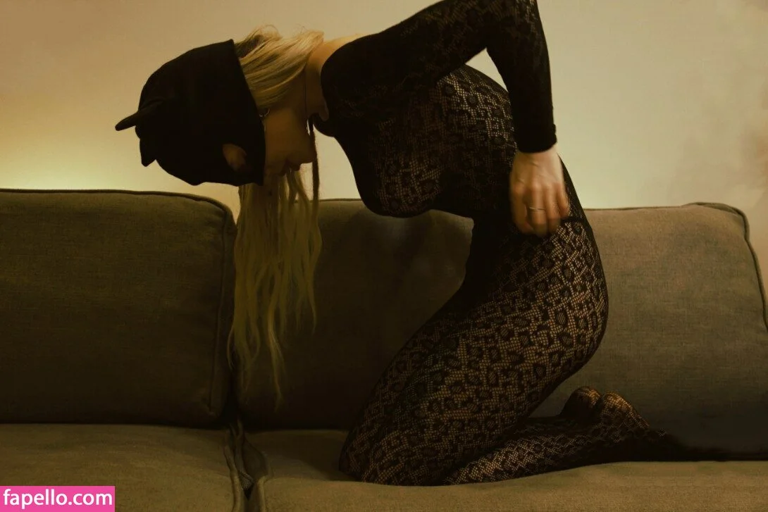 Sorabi Onlyfans Photo Gallery 