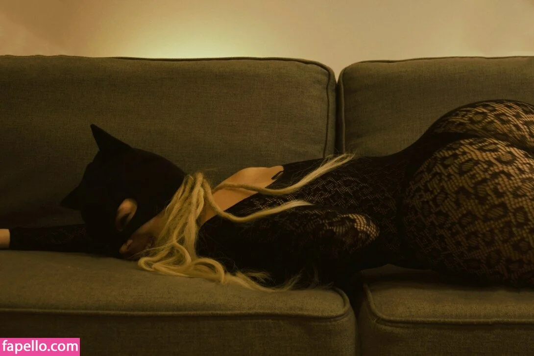 Sorabi Onlyfans Photo Gallery 