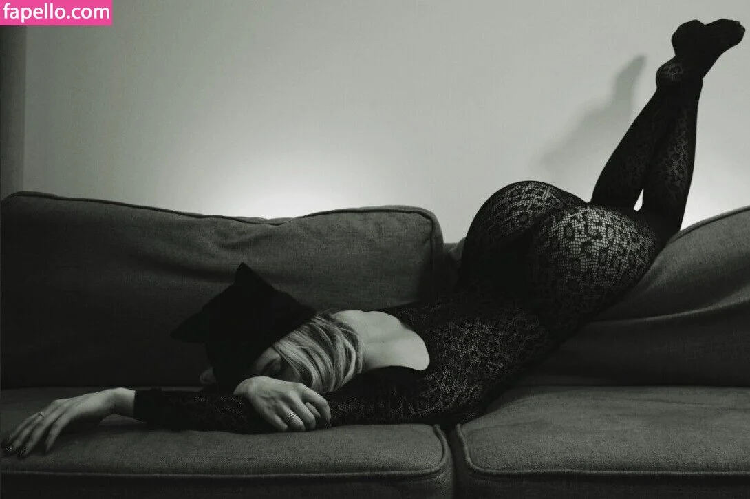 Sorabi Onlyfans Photo Gallery 