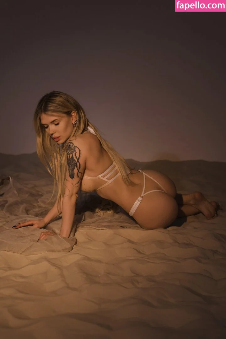 Sorabi Onlyfans Photo Gallery 