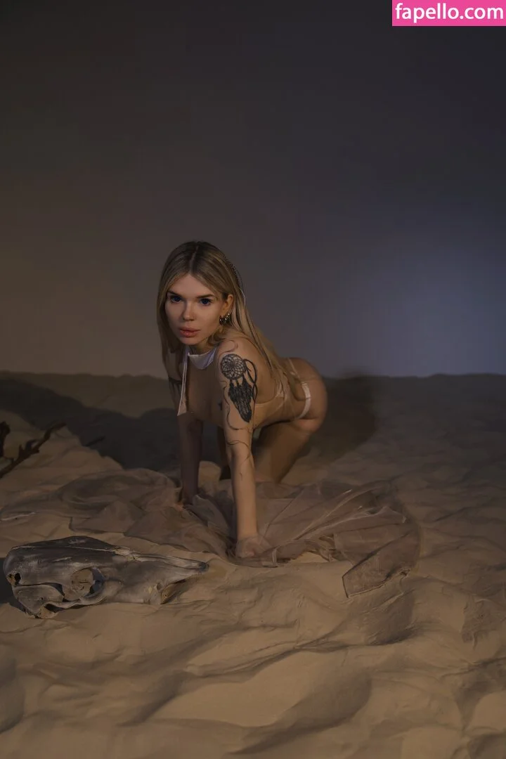 Sorabi Onlyfans Photo Gallery 