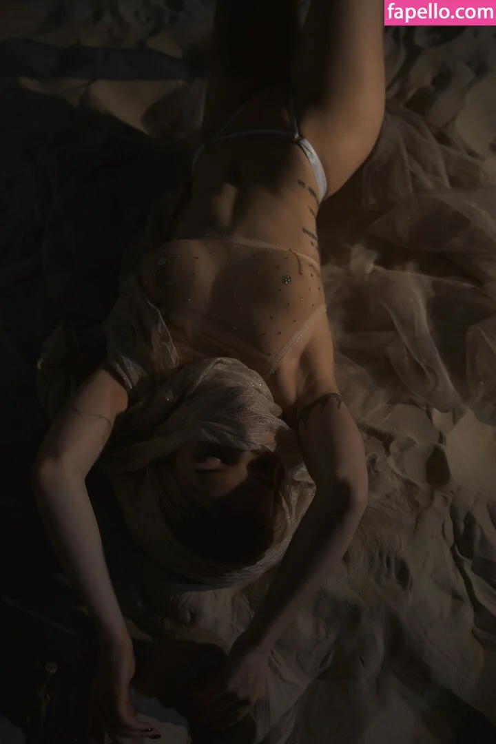 Sorabi Onlyfans Photo Gallery 