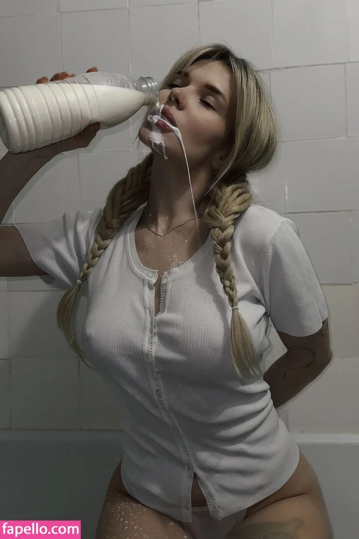 Sorabi Onlyfans Photo Gallery 